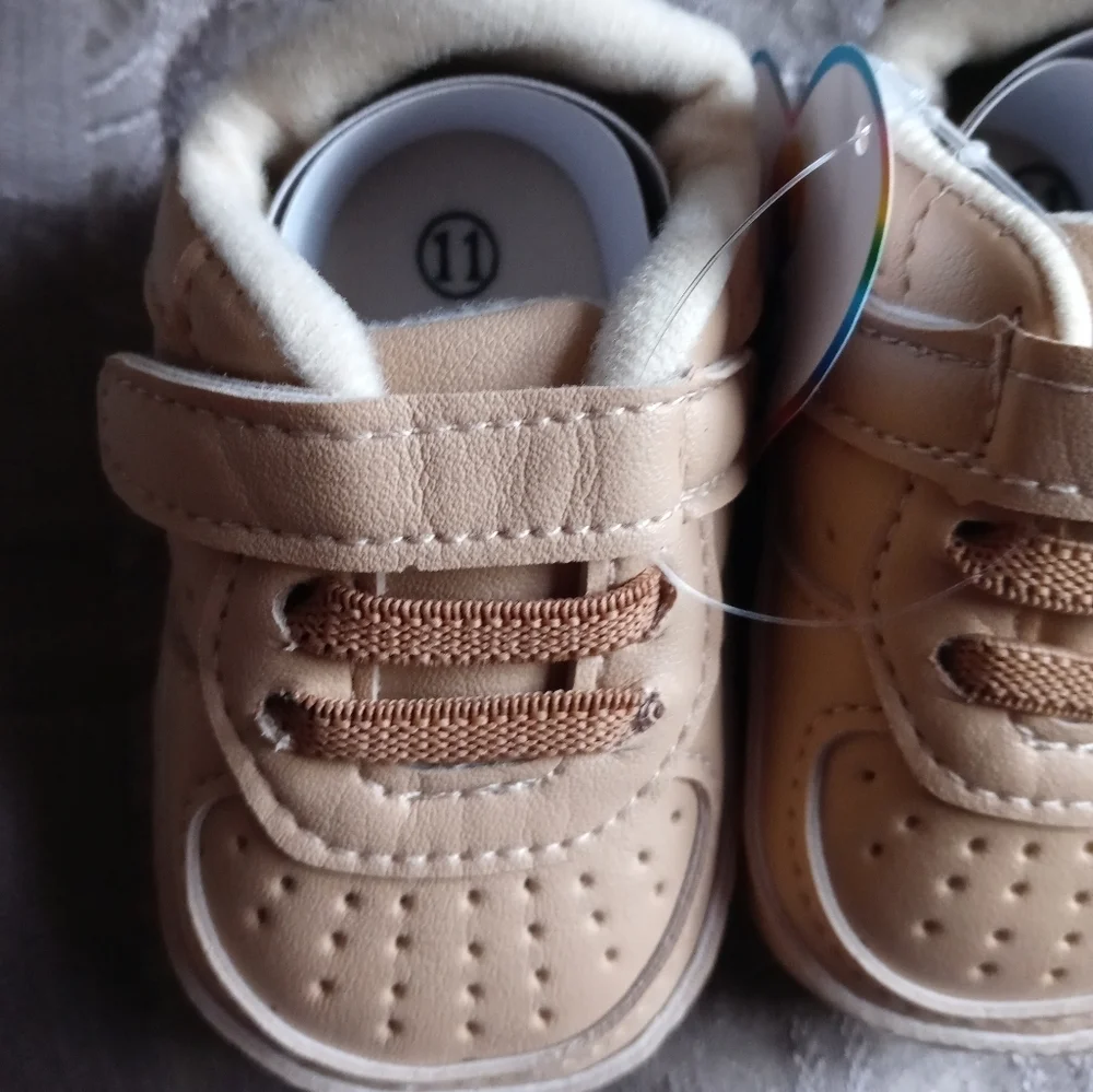 Brand new tan size 11 boys toddler shoes